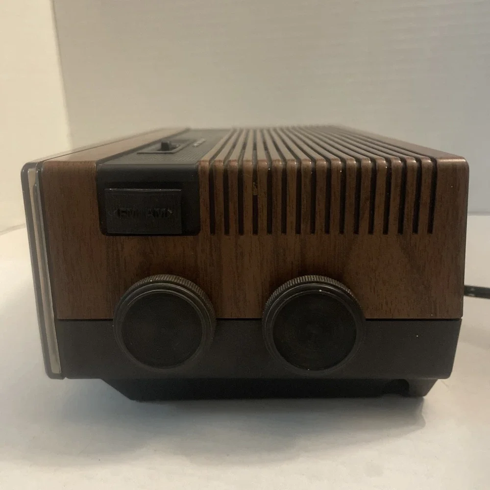 Vintage 1984 General Electric Flip Clock Radio Alarm Clock 7-4305F WORKING